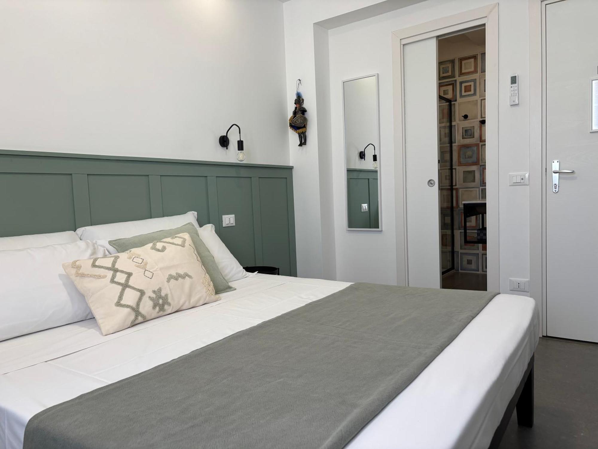 Cala Azzurra Macari Bed And Breakfast And Holidays House Exteriör bild